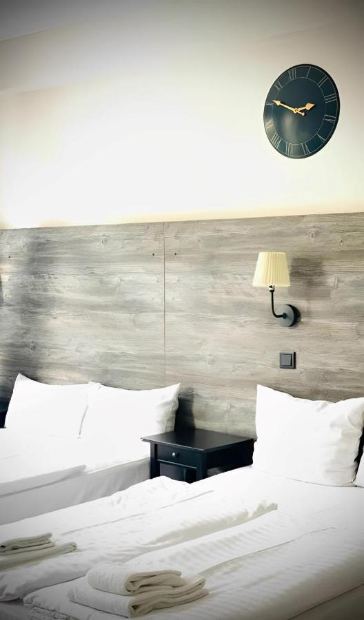 Check-In Hamburg Hotel Luaran gambar